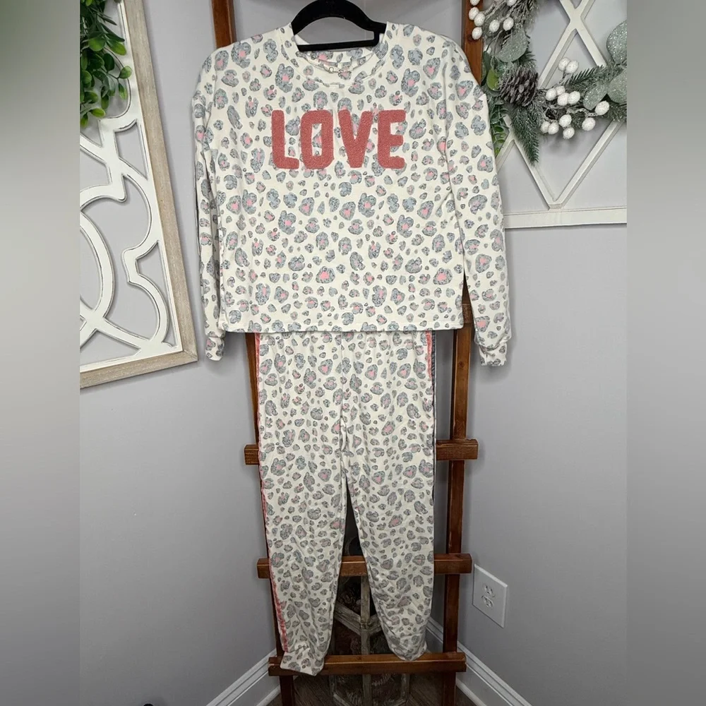 Jessica Simpson White and Pink Love Appliqué Kids Pajama Set